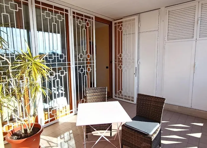 F&f - 2 Bedrooms Aurelio Boccea * Rzym