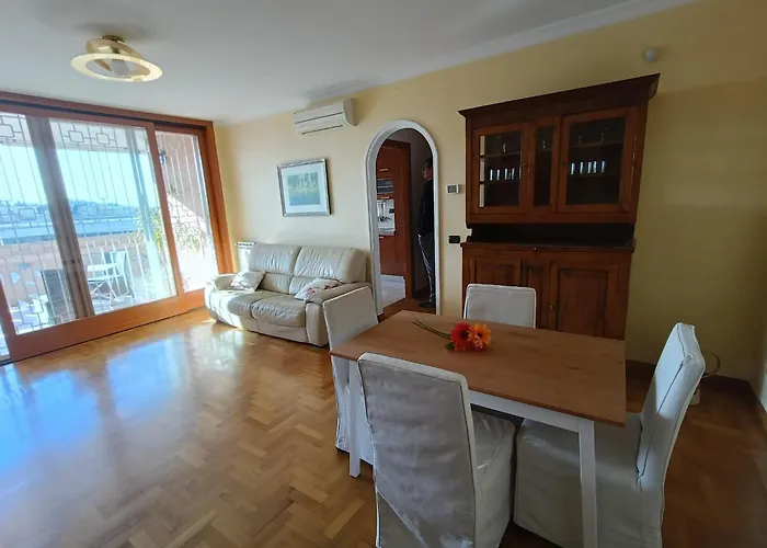 F&f - 2 Bedrooms Aurelio Boccea Apartament Rzym